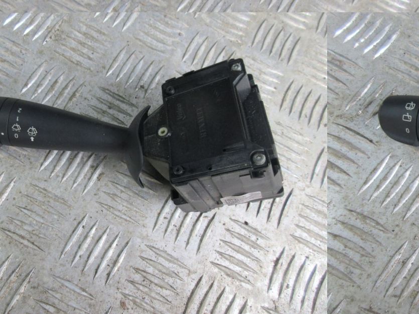 DACIA DUSTER I LIFT PRZEŁĄCZNIK WYCIERACZEK