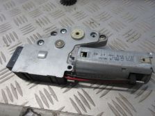 MERCEDES ML W163 SILNICZEK SZYBERDACHU