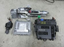 MERCEDES B-KLASA W245 1.7 komputer A2669000900