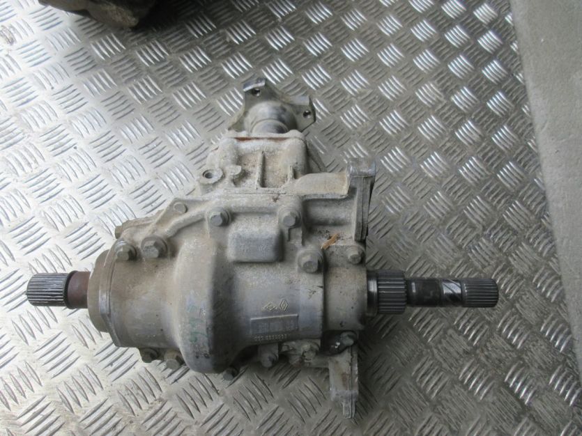 DACIA DUSTER 1.6 4X4 REDUKTOE 8200988059