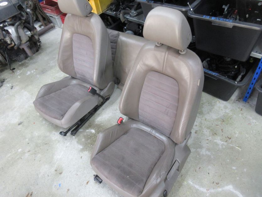 VW PASSAT B6 FOTEL FOTELE KANAPA