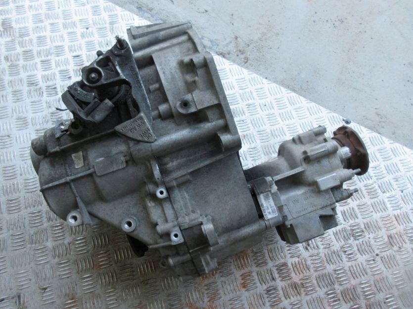 OCTAVIA III RS 2.0 TFSI SKRZYNIA BIEGÓW PNP 169KW