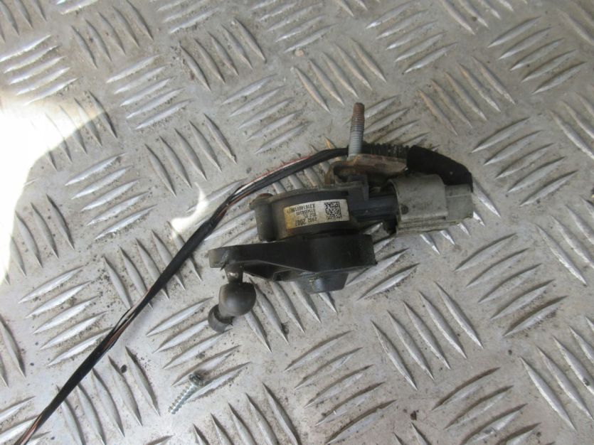 OPEL ASTRA K V CZUJNIK POZIOMOWANIA LAMP 39022007