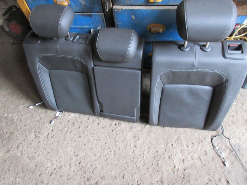 ASTRA K V KANAPA OPARCIE TYŁ