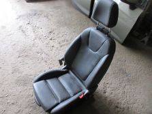 ASTRA K V FOTEL PASAŻERA GRZANY WENTYLOWANY