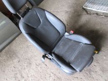 ASTRA K V FOTEL PASAŻERA GRZANY WENTYLOWANY