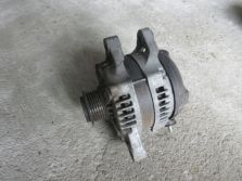 I IX35 LIFT 2.0 CRDI ALTERNATOR 37300-2F200
