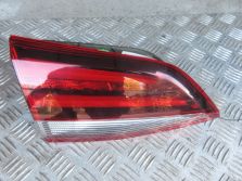 ASTRA K V KOMBI LAMPA LEWY TYŁ W KLAPE 39032040