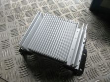 I IX35 LIFT WZMACNIACZ RADIA 963702Y000