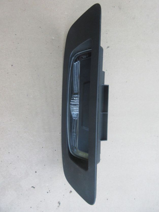 ASTRA K V KOMBI MIKROSTYK KLAMKA KLAPY 23477578