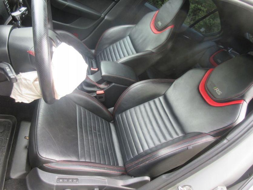 SKODA OCTAVIA 5E RS FOTELE KANAPA