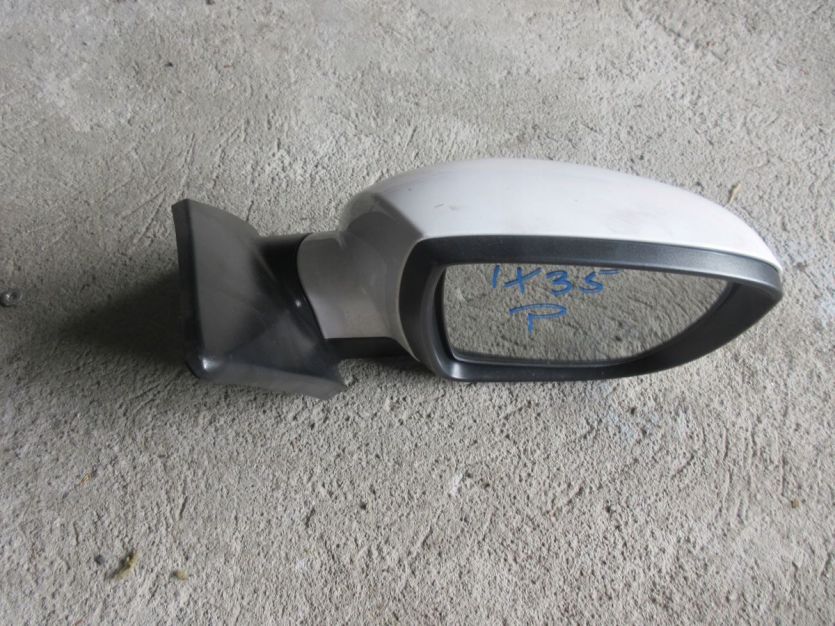 HYUNDAI IX35 LIFT LUSTERKO PRAWE 8PIN 876202Y070