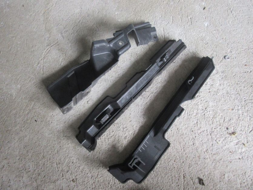 IX35 LIFT 2.0 CRDI KIEROWNICA POWIETRZA KOMPLET