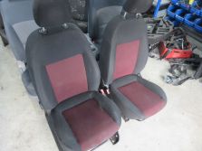 FIAT DOBLO II 2011 R. FOTEL FOTELE PRZÓD