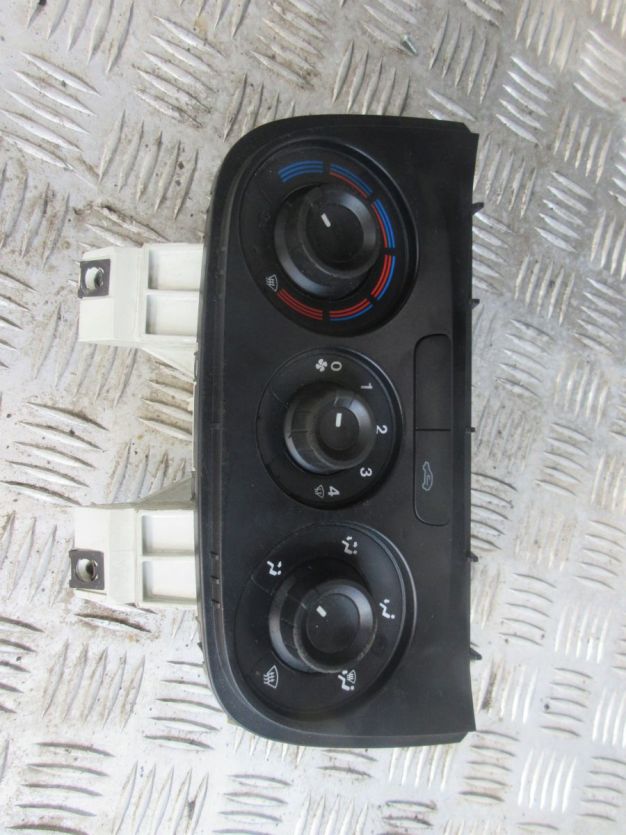 FIAT DOBLO II 2011 R. PANEL NAWIEWU