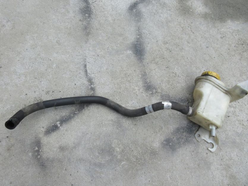 FIAT DOBLO II 2011 R. 1.4 ZBIORNICZEK WSPOMAGANIA