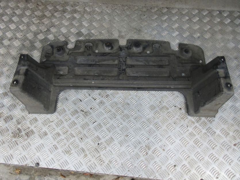 HYUNDAI H-1 II 10 R. 2.5 CRDI OSŁONA POD SILNIK