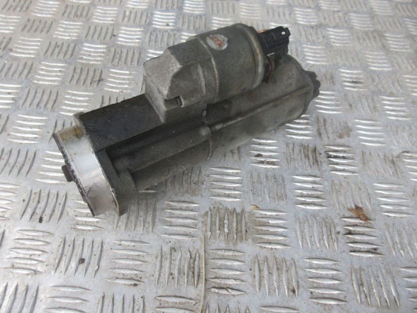 HYUNDAI H-1 2.5 CRDI ROZRUSZNIK 36100-4A025