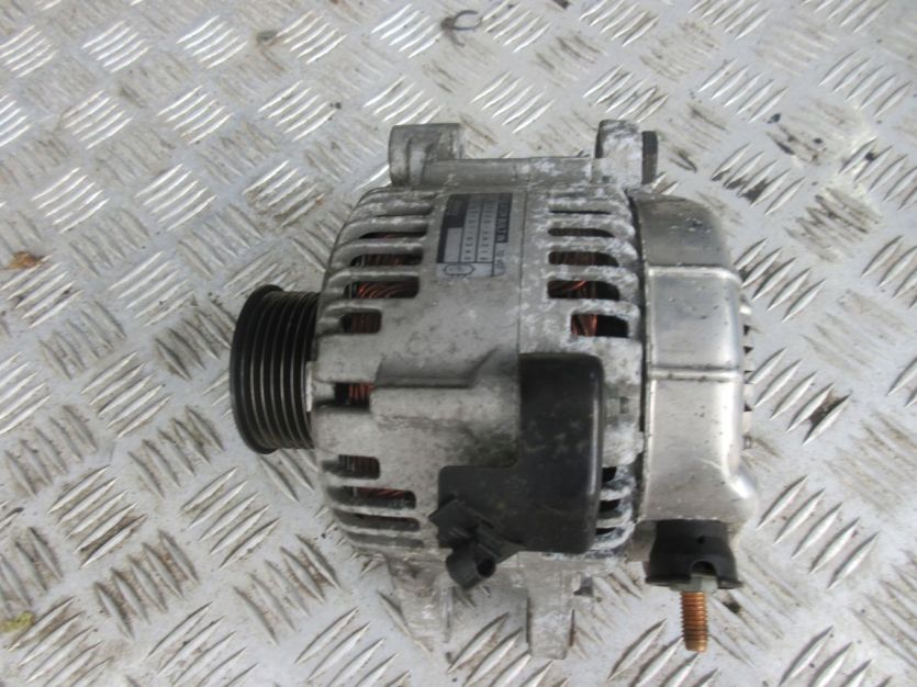HYUNDAI H-1 2.5 CRDI ALTERNATOR 37300-4A310