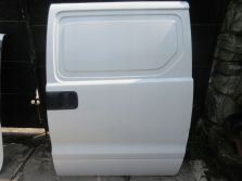HYUNDAI H-1 2010 R. DRZWI LEWY TYŁ BOCZNE NAA