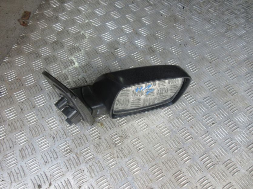 HYUNDAI H-1 II 2010 R. LUSTERKO PRAWE 5PIN