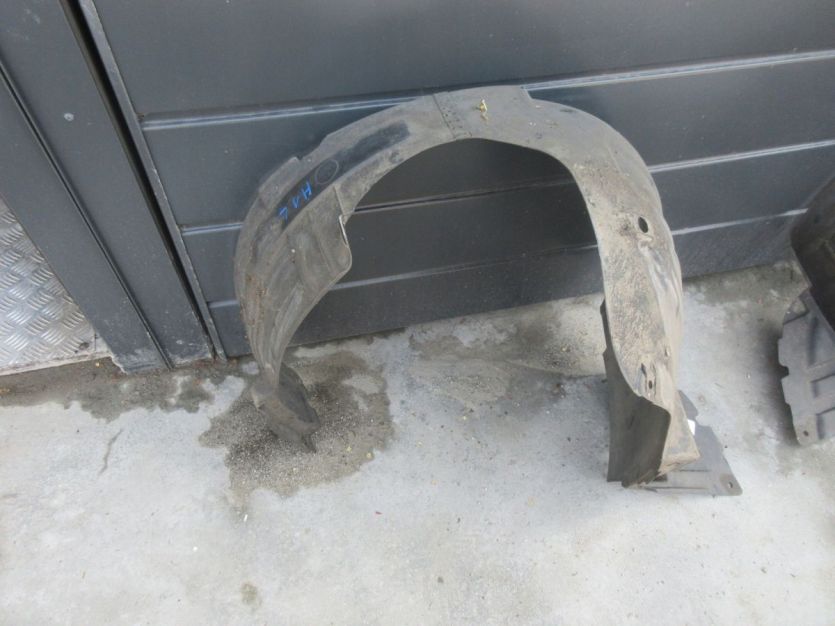 HYUNDAI H-1 II 2010 R. NADKOLE LEWY PRZÓD