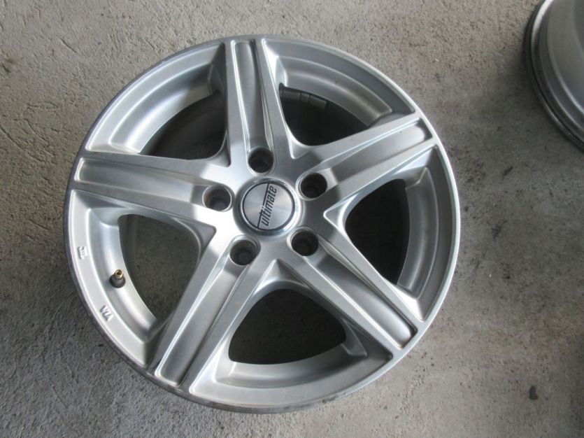KIA HYUNDAI FELGA 15 5X114,3 ET38