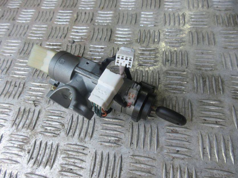 HYUNDAI H-1 II STACYJKA