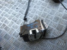 KIA VENGA ZAMEK PRAWY PRZÓD 81320-1P020