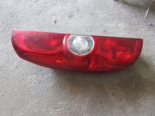 FIAT DOBLO II 2010 R. LAMPA lewy TYŁ 00518106740