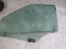 FIAT DOBLO II 2010 R. SZYBA LEWY PRZÓD