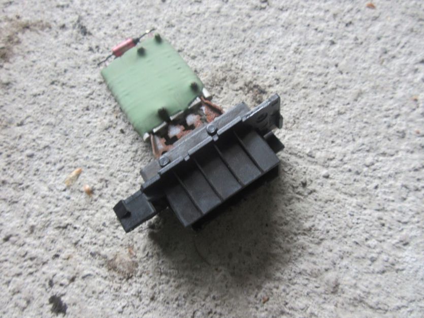 FIAT FIORINO 07 R. REZYSTOR