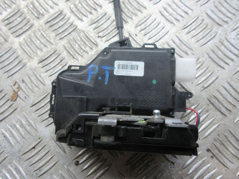 ROOMSTER LIFT ZAMEK PRAWY TYŁ 5J7839016C