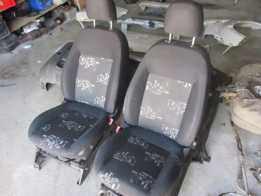 FIAT FIORINO 07R. FOTEL FOTELE PRZÓD