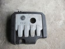 PASSAT B6 2.0 TDI POKRYWA NA SILNIK SILNIKA