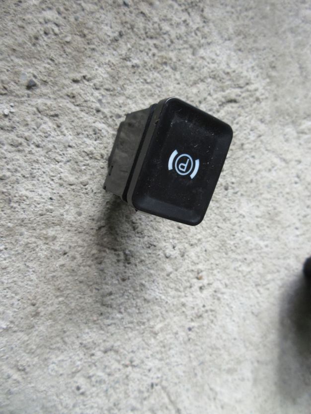 PASSAT B6 2.0 TDI PRZEŁACZNIK HAMULCA