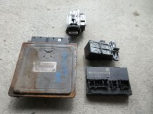 PASSAT B6 2.0 TDI KOMPUTER 03G906018CA LICZNIK