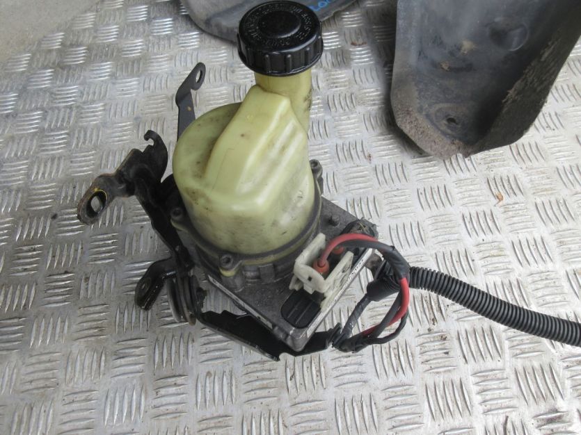 DACIA LODGY DOKKER POMPA WSPOMAGANIA 491100611R