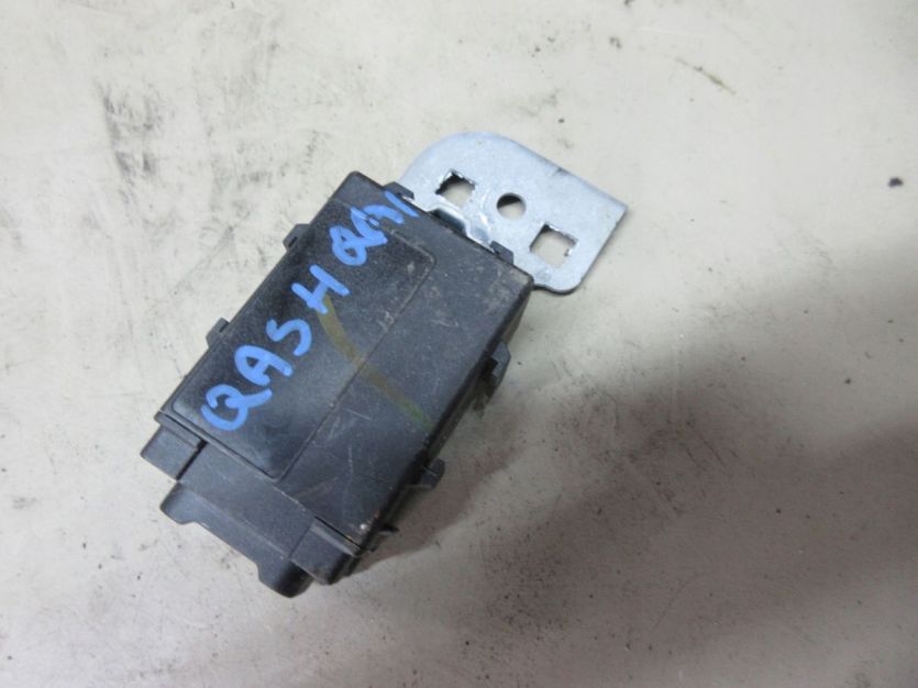 QASHQAI J11LIFT MODUŁ KOMFORTU 284T1HV00A