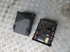 PASSAT B6 2.0 TDI SKRZYNKA BEZPIECZNIKÓW