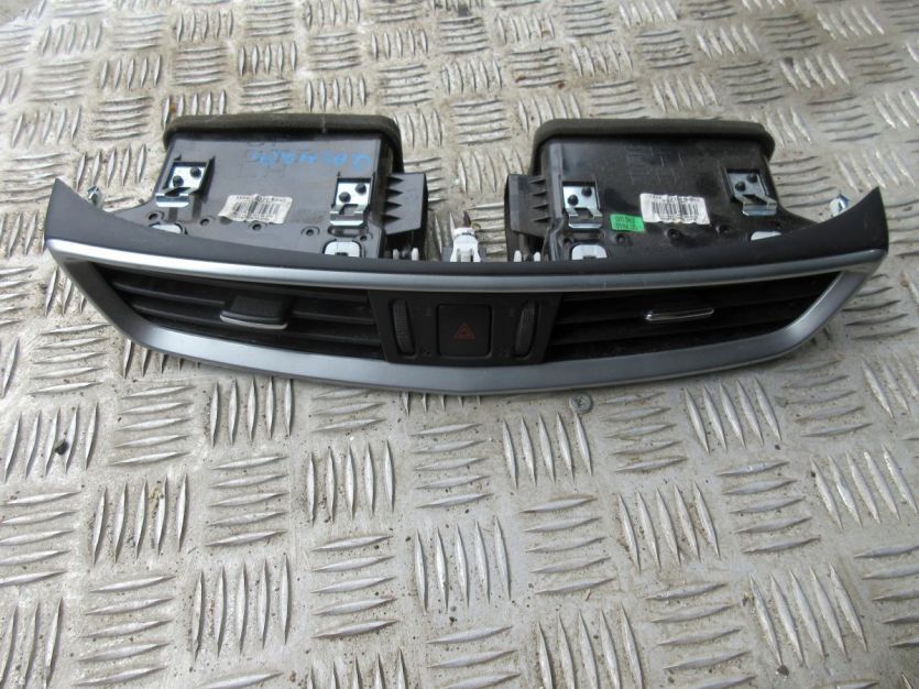 QASHQAI J11 LIFT 1.6 DCI KRATKA NAWIEWU ŚRODKOWA