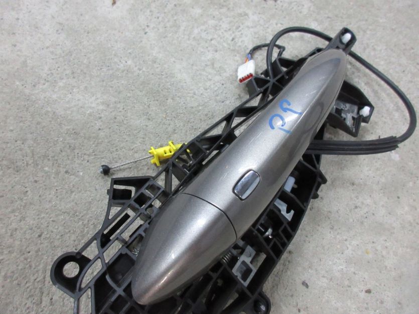 ASTRA K V KOMBI KLAMKA PRAWY PRZÓD