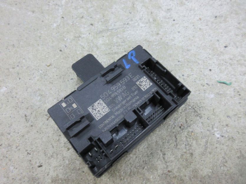 OCTAVIA III Liftback MODUŁ DRZWI LEWY PRZÓD