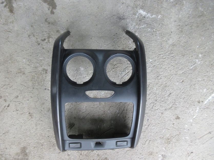 DACIA DUSTER I LIFT RAMKA RADIA