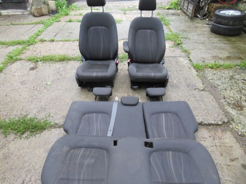 CHEVROLET AVEO T300 HB FOTEL FOTELE KANAPA