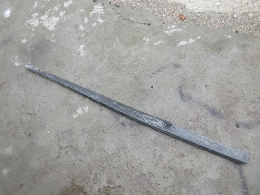 DACIA DUSTER I LIFT LISTWA PROGOWA NAKŁADKA