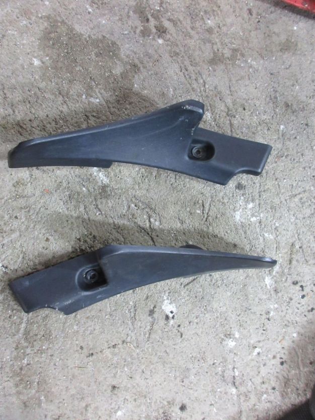 DACIA DUSTER I LIFT NAROŻNIK PODSZYBIA PRAWY