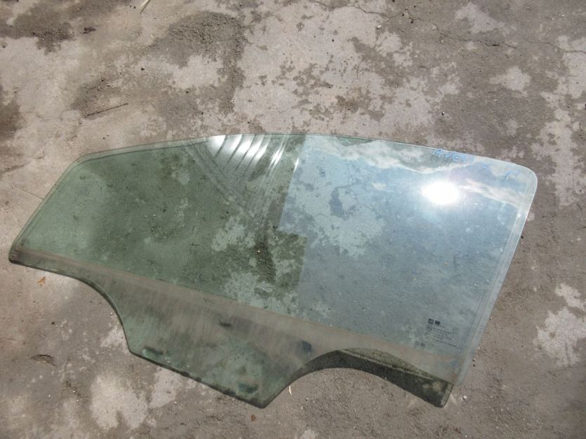 CHEVROLET AVEO T300 SZYBA LEWY PRZÓD