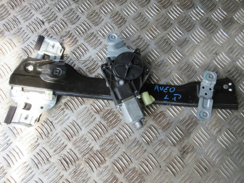 CHEVROLET AVEO T300 PODNOSNIK LEWY PRZÓD