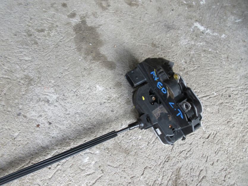 CHEVROLET AVEO T300 ZAMEK LEWY PRZÓD 6PIN